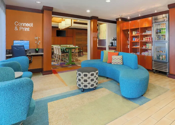 Fairfield & By Marriott Hotel 3*